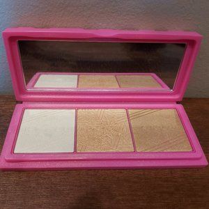 GlamGlow Hyaluronic Glow Power Highlighter Palette